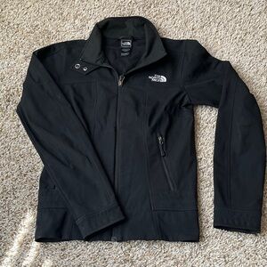 The North Face Women’s Black Performance Jacket